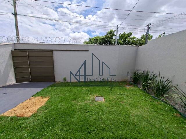 #2369 - Casa para Venda em Goiânia - GO - 3