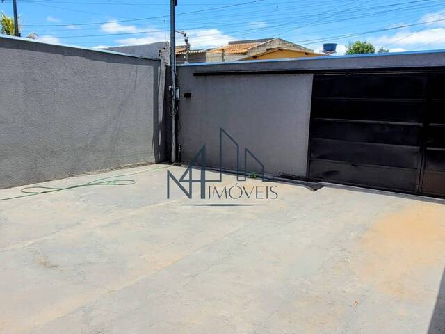 #2370 - Casa para Venda em Aparecida de Goiânia - GO - 3