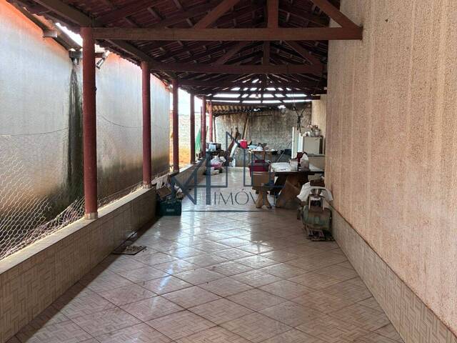 #2375 - Sobrado para Venda em Aparecida de Goiânia - GO - 3