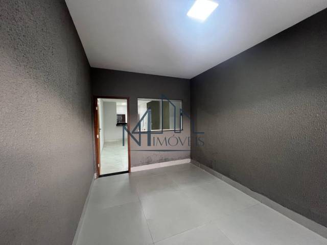 #2393 - Casa para Venda em Goiânia - GO - 2