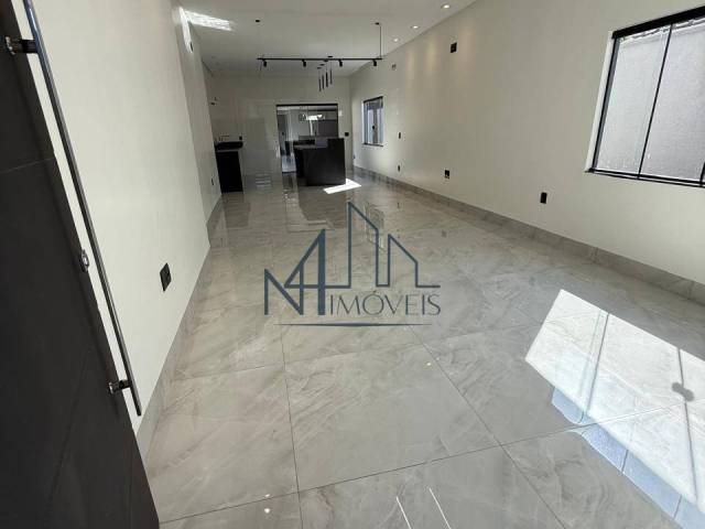 #2402 - Casa para Venda em Aparecida de Goiânia - GO - 3