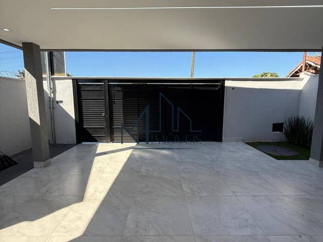 #2402 - Casa para Venda em Aparecida de Goiânia - GO - 2