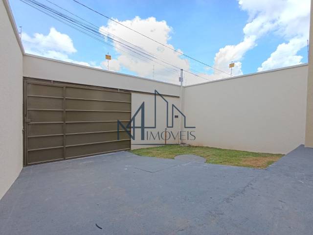 #2427 - Casa para Venda em Aparecida de Goiânia - GO - 3