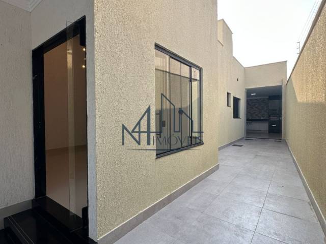 #2434 - Casa para Venda em Aparecida de Goiânia - GO - 3