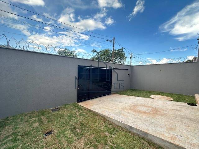#2444 - Casa para Venda em Aparecida de Goiânia - GO - 2