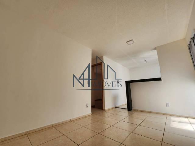 #2446 - Apartamento para Venda em Aparecida de Goiânia - GO - 3