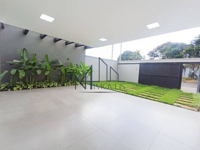 #2448 - Casa para Venda em Aparecida de Goiânia - GO - 2