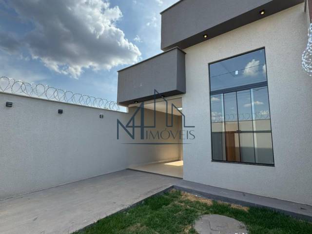 #2462-BI - Casa para Venda em Aparecida de Goiânia - GO - 1