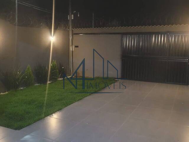 #2542 - Casa para Venda em Aparecida de Goiânia - GO - 2