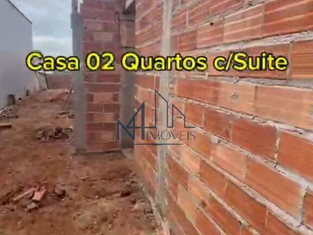 #2558 - Casa para Venda em Aparecida de Goiânia - GO - 3