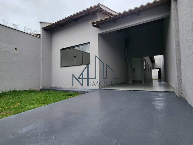 #2560 - Casa para Venda em Aparecida de Goiânia - GO