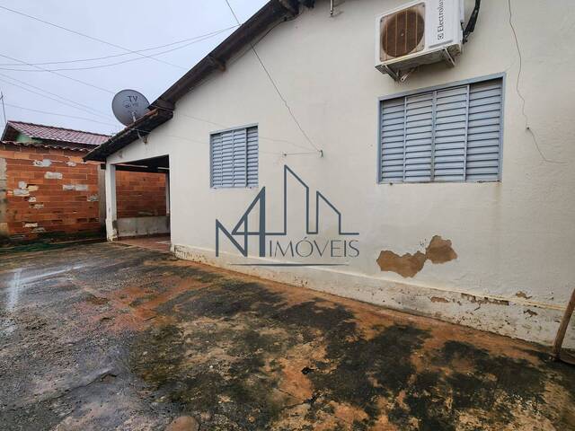 #2564 - Casa para Venda em Aparecida de Goiânia - GO - 2