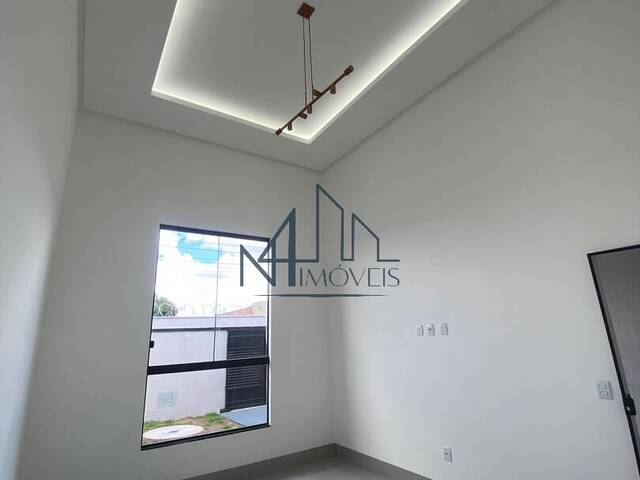 #2569-BI - Casa para Venda em Aparecida de Goiânia - GO - 2