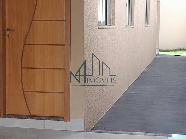 #2571 - Casa para Venda em Aparecida de Goiânia - GO - 2