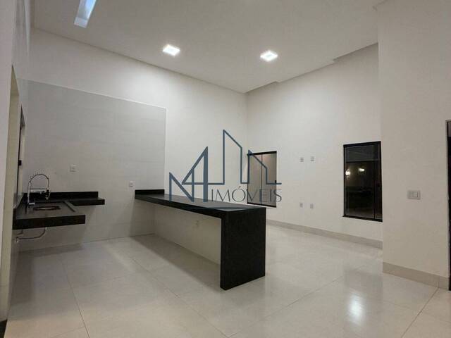 Casa para Venda em Senador Canedo - 5