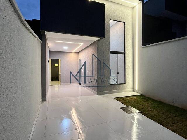 #2610-LBI - Casa para Venda em Goiânia - GO - 1