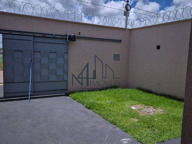 #2644-BI - Casa para Venda em Aparecida de Goiânia - GO - 2