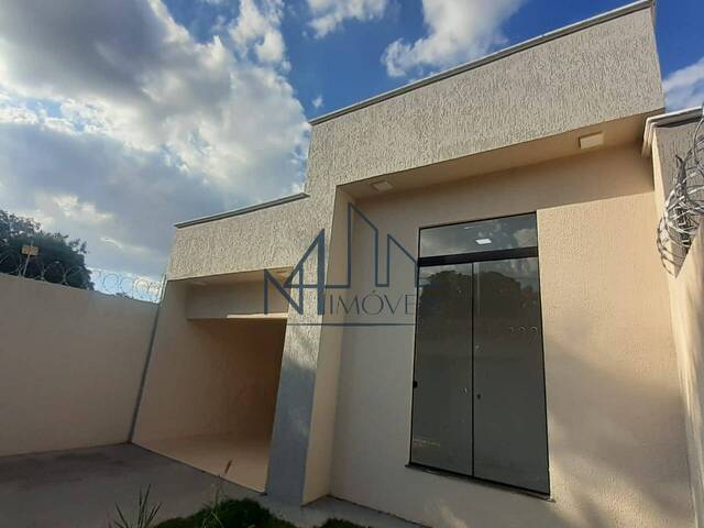 #1900 - Casa para Venda em Aparecida de Goiânia - GO