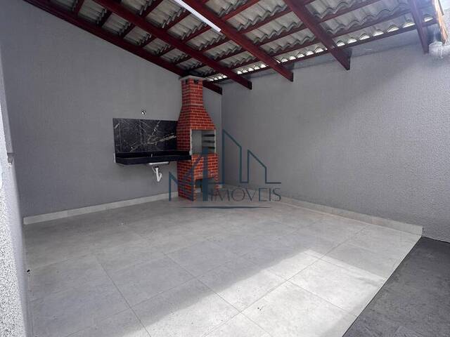 #2093 - Casa para Venda em Goiânia - GO - 1