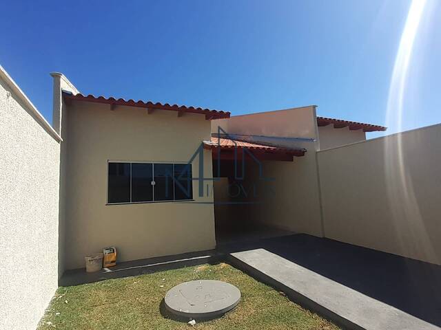 #2135 - Casa para Venda em Aparecida de Goiânia - GO - 2